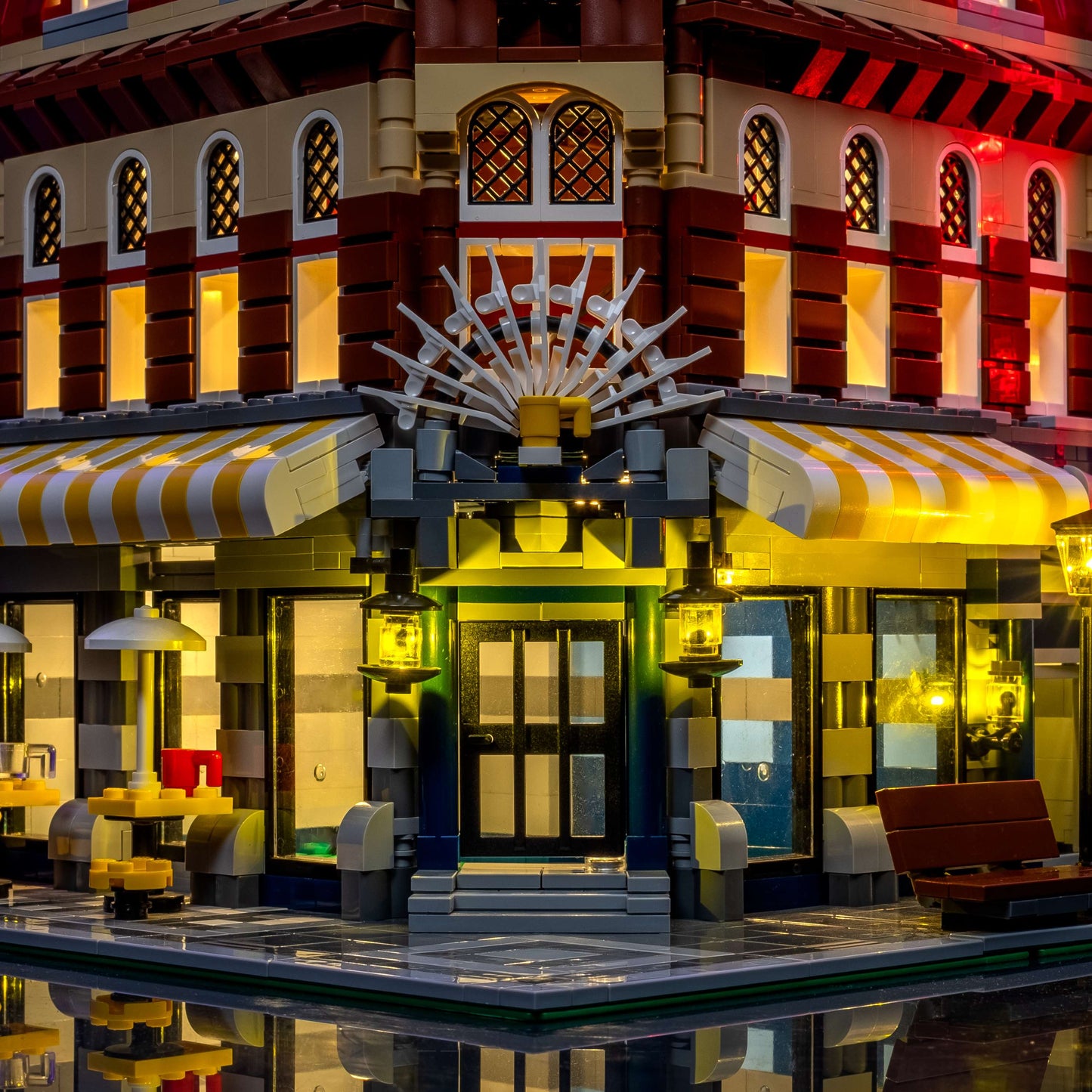 Light Kit for LEGO® Cafe Corner  #10182