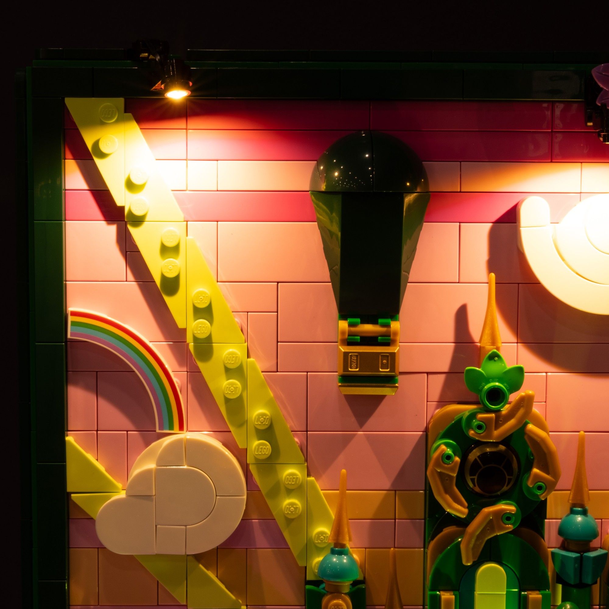 LEGO® Emerald City Wall Art #75685 DIY Light Bundle – CA