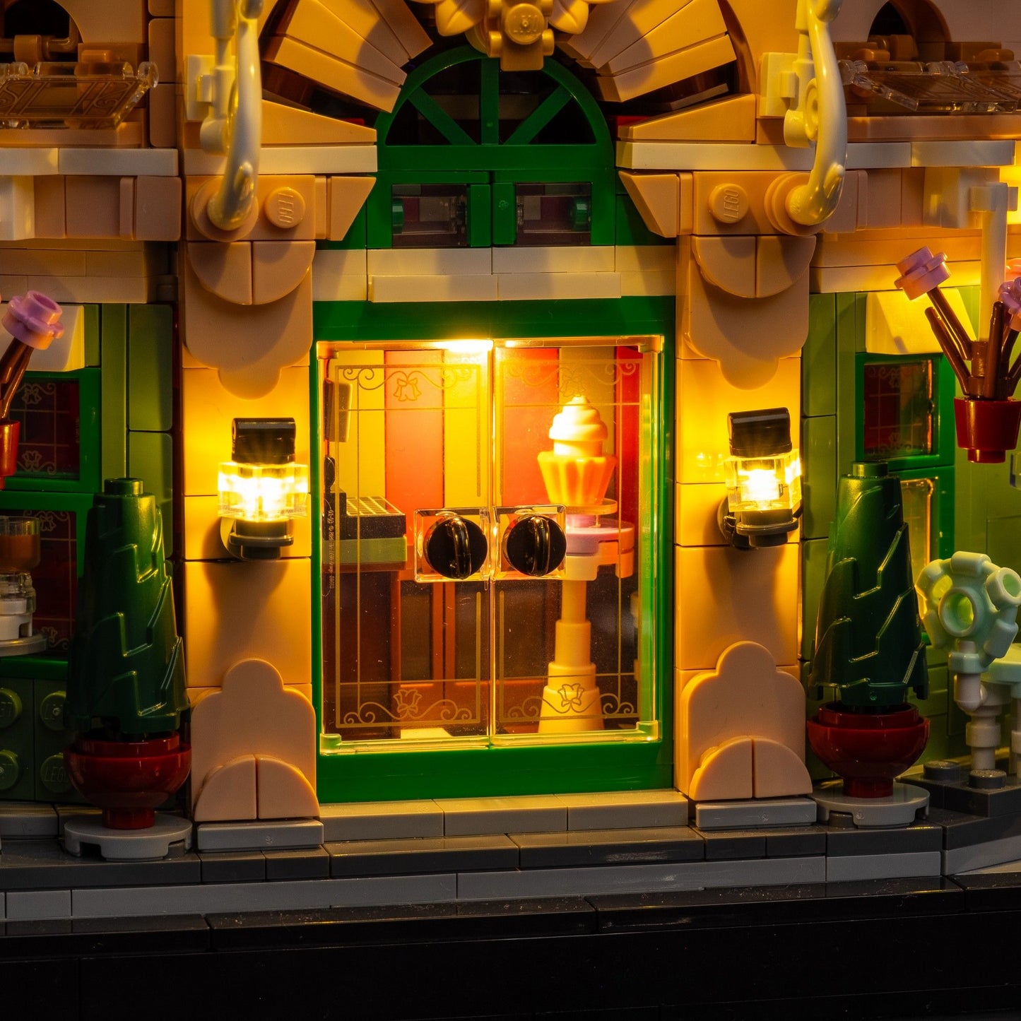 Light Kit for LEGO® French Cafe #10362