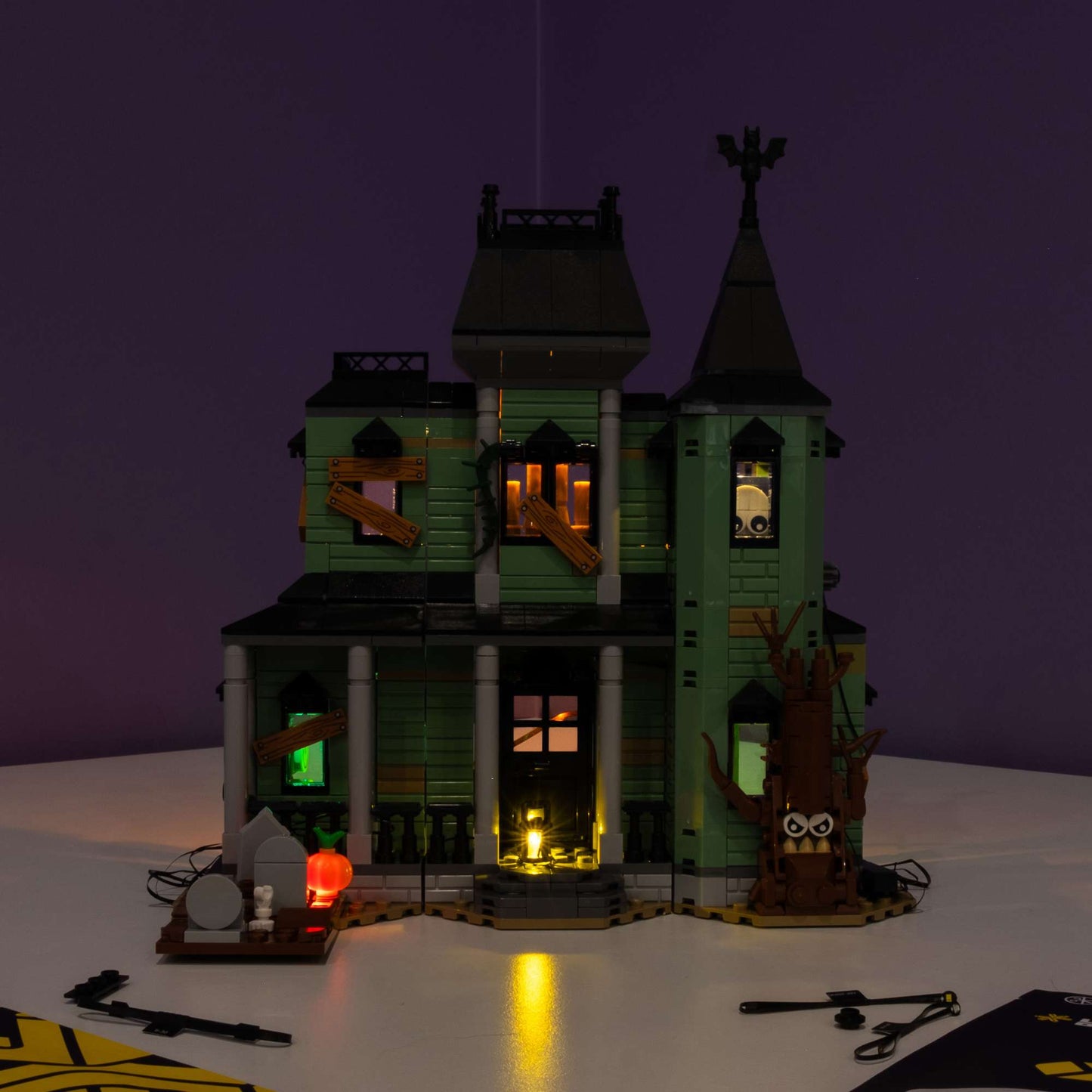 LEGO® Haunted Mansion #31167 DIY Light Bundle