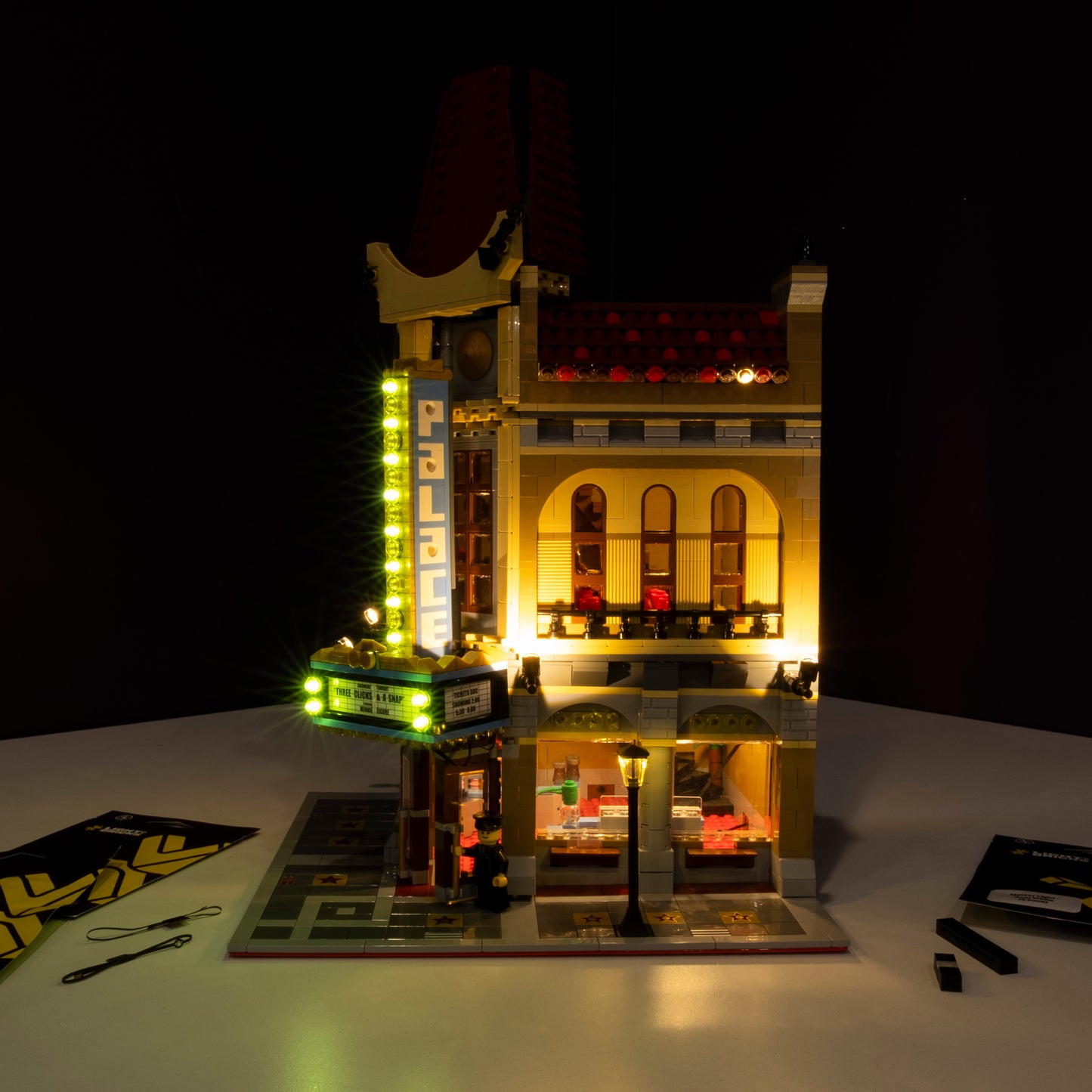 LEGO® Palace Cinema #10232 DIY Light Bundle
