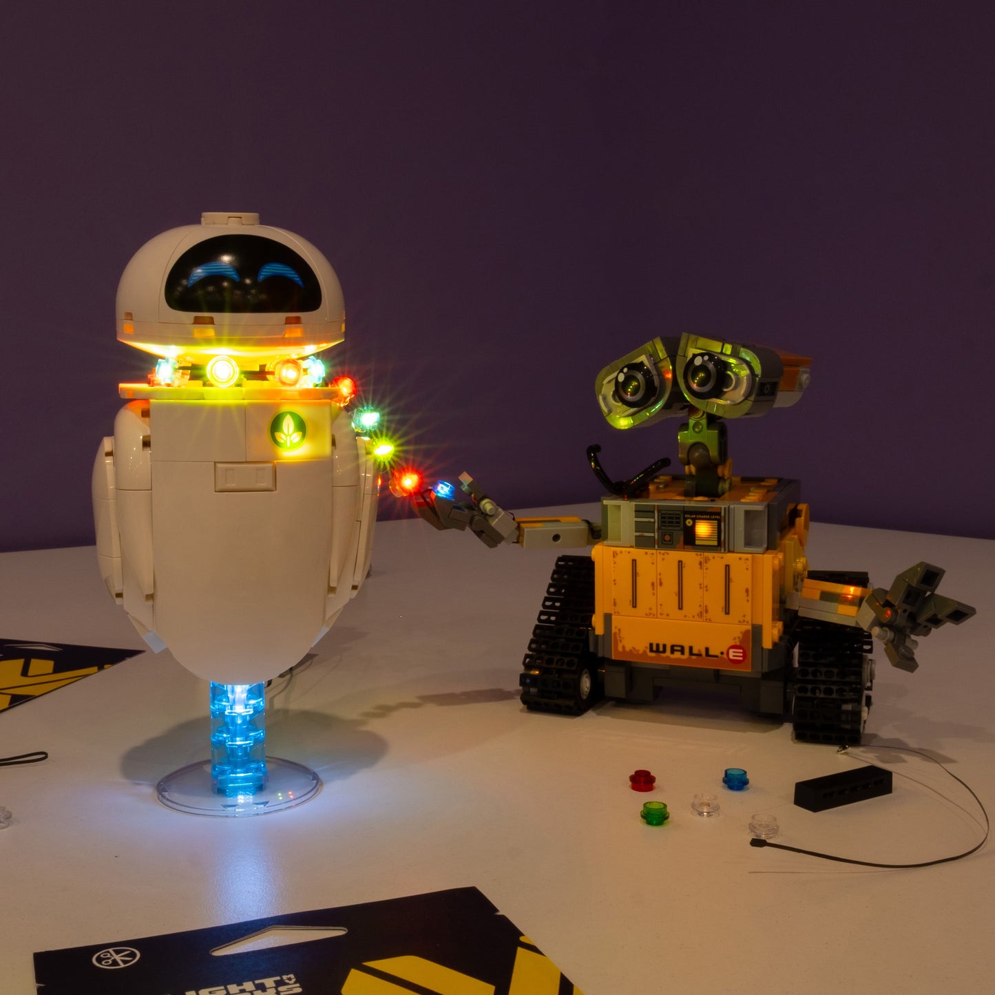 LEGO® WALL-E and EVE #43279 DIY Light Bundle